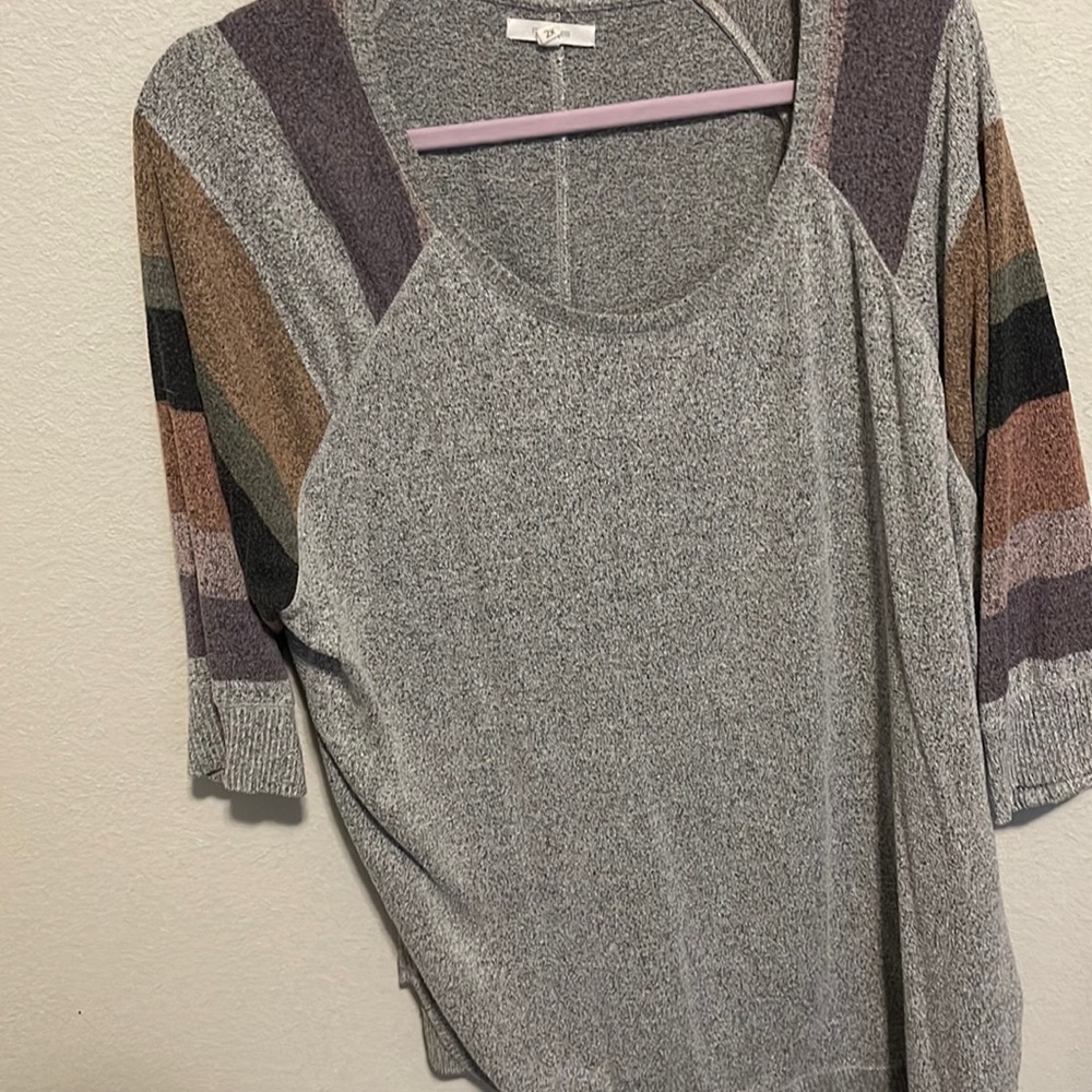 Maurice’s 2X Gray Sweater